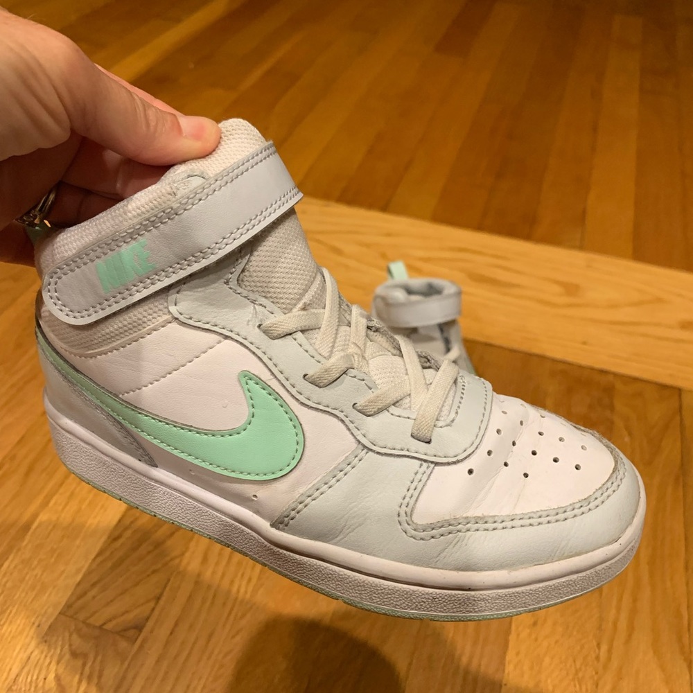 Nike Court Borough Mid 2 Little Kids' Shoes